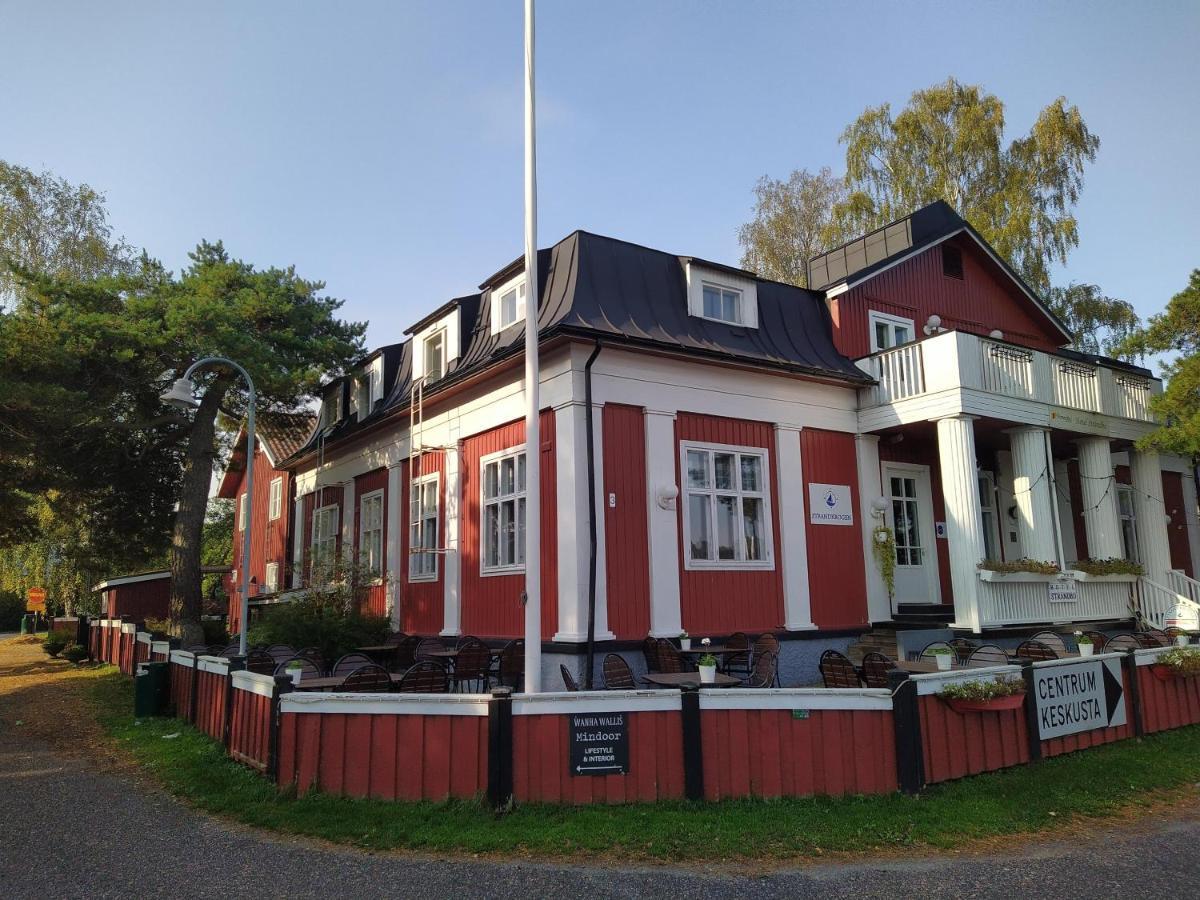 Hotel Strandbo Nauvo Luaran gambar