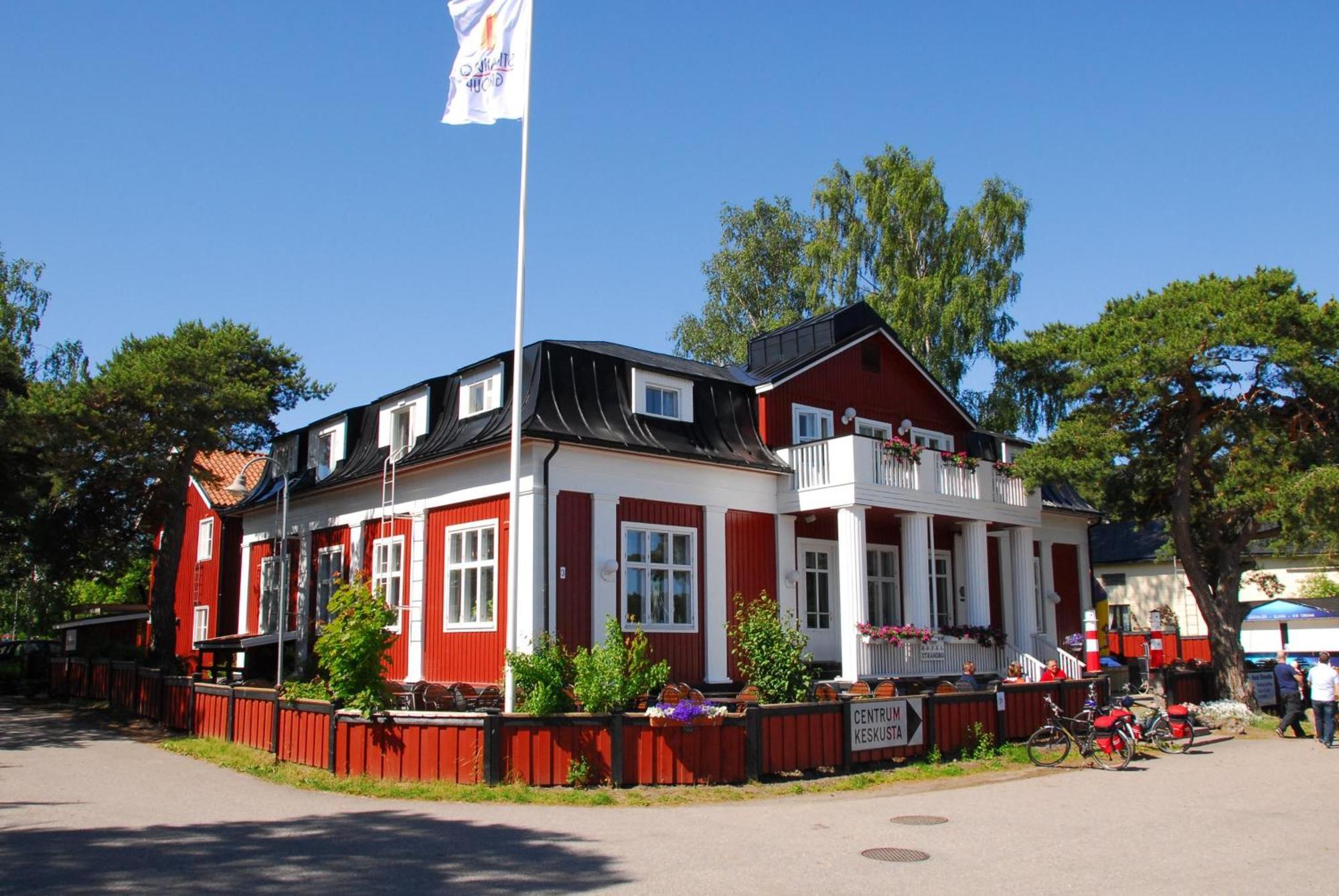 Hotel Strandbo Nauvo Luaran gambar