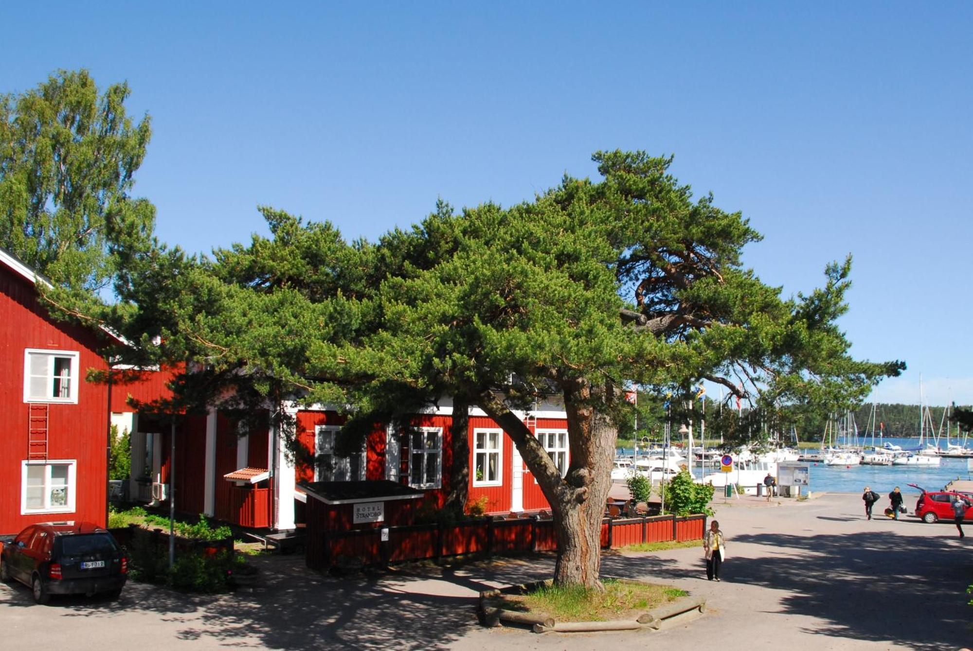 Hotel Strandbo Nauvo Luaran gambar